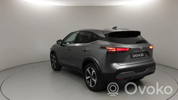 Nissan Qashqai J12 Cerniera superiore della portiera posteriore 