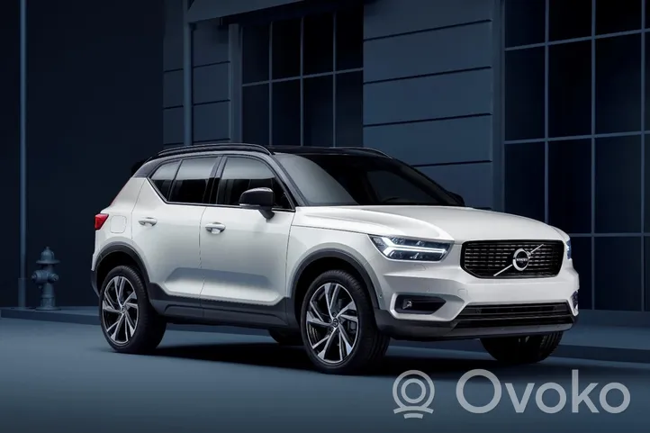 Volvo XC40 Tope freno de puerta trasera 31457263