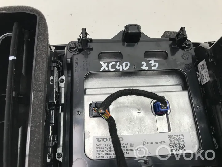 Volvo XC40 Monitori/näyttö/pieni näyttö 32350422