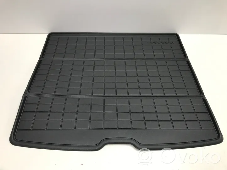 Volvo XC40 Rubber trunk/boot mat liner 32332513