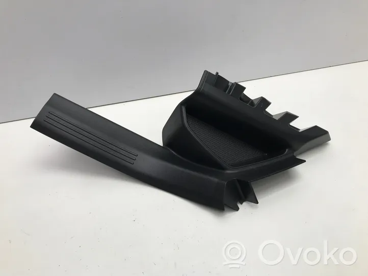 Volvo XC40 Rear sill trim cover 32296003