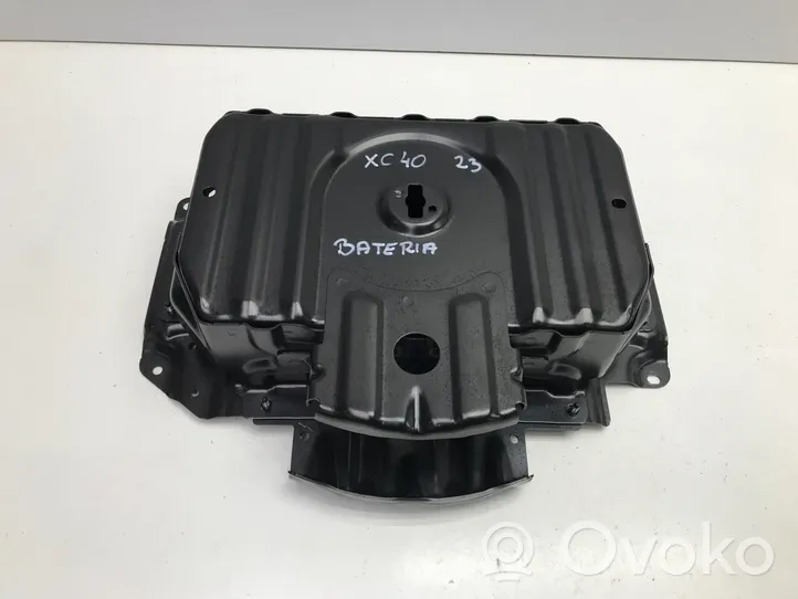 Volvo XC40 Battery box tray 32321827