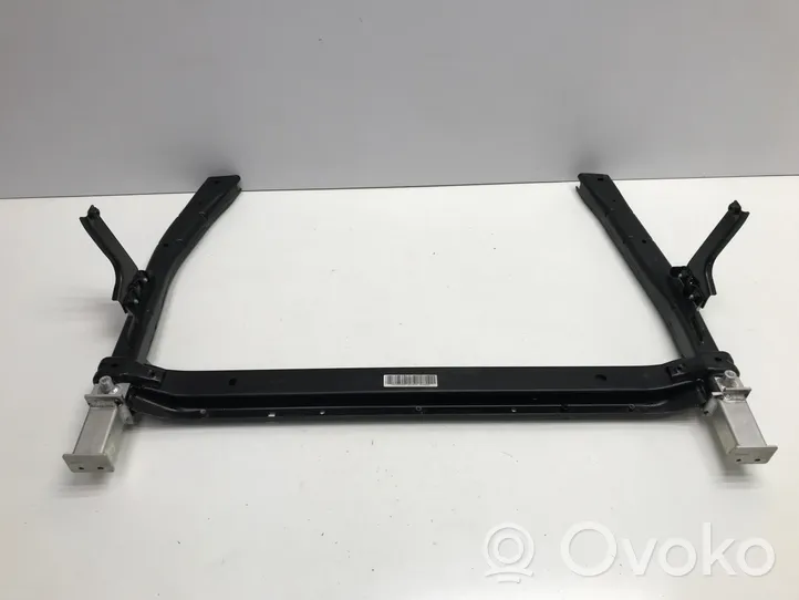 Volvo XC40 Panel mocowanie chłodnicy / dół 32333099