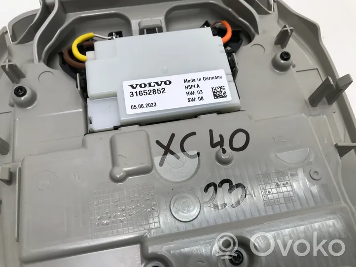 Volvo XC40 Panel oświetlenia wnętrza kabiny 32392103