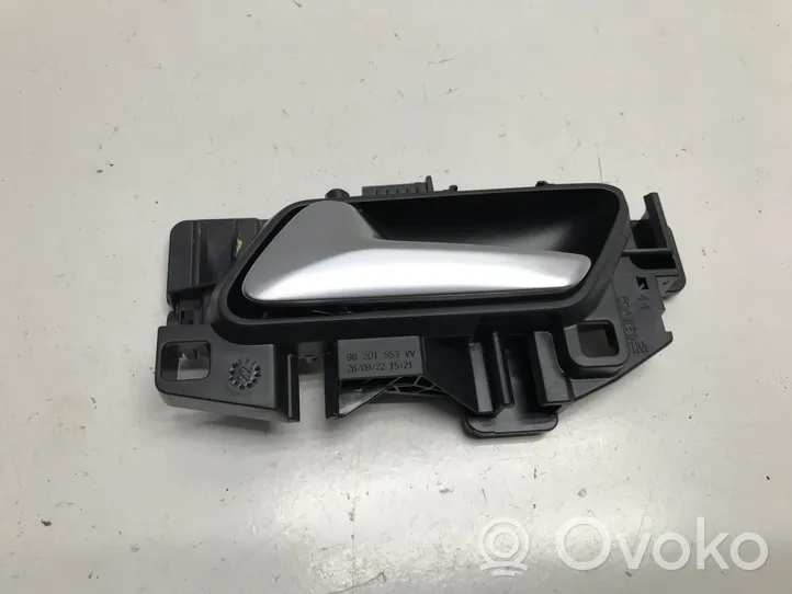 Opel Mokka B Front door interior handle 98201553