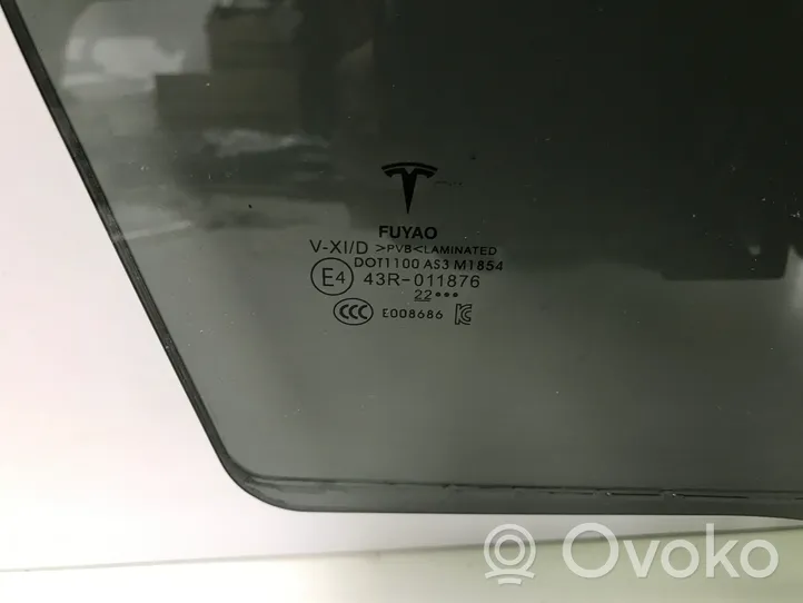 Tesla Model Y Vitre de fenêtre porte arrière 