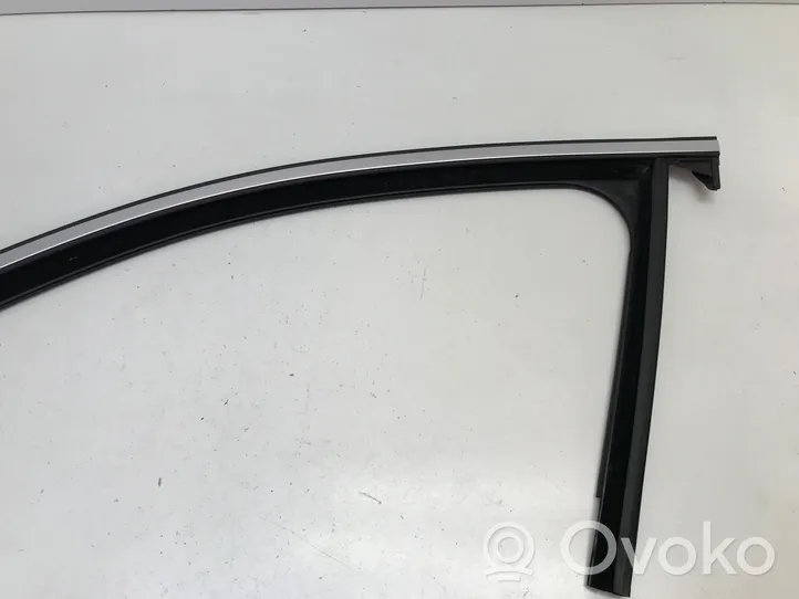 Mercedes-Benz EQC Etuoven ikkunalasin kehys, coupe A2937250700