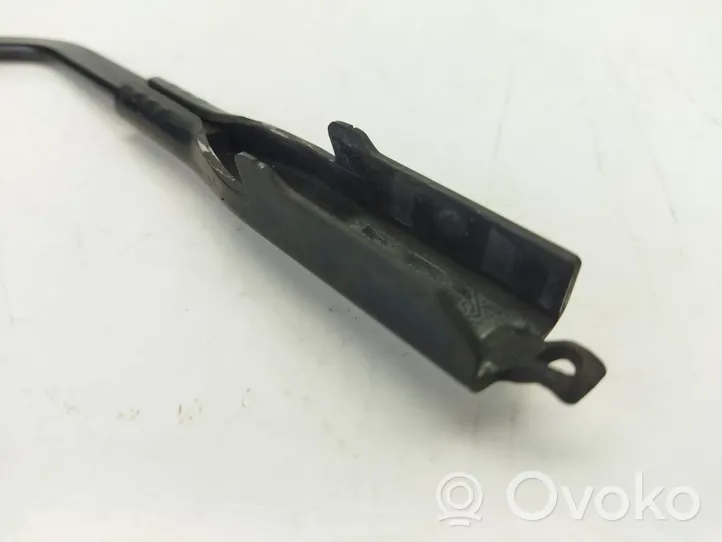 Fiat Grande Punto Ramię wycieraczki szyby przedniej / czołowej 51701422