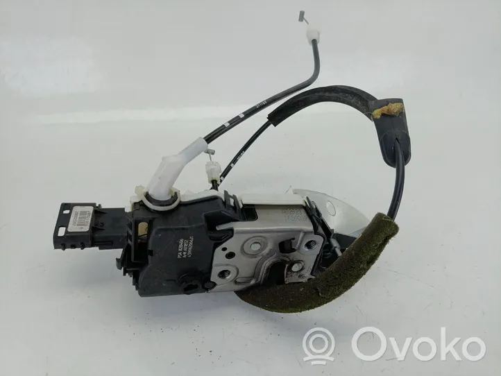 Citroen Berlingo Zamek drzwi przednich 828406