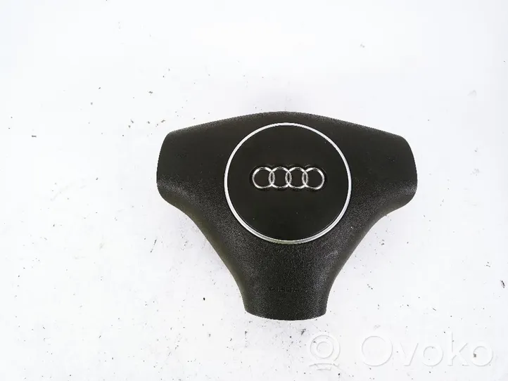 Audi A3 S3 8P Ohjauspyörän turvatyynyn kansi 062504155017714