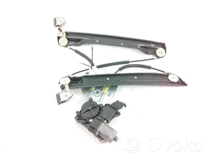 Opel Meriva B Front door window regulator with motor M11278