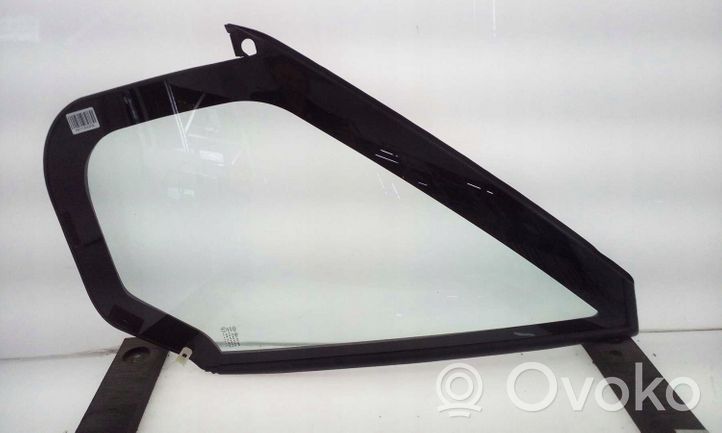 Ford Transit Front door vent window glass four-door N60718