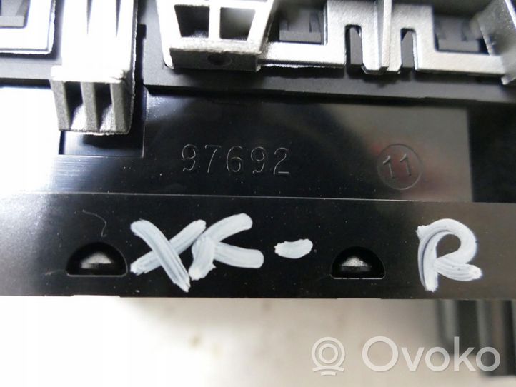 Jaguar XF Kit interrupteurs DX2311654AA