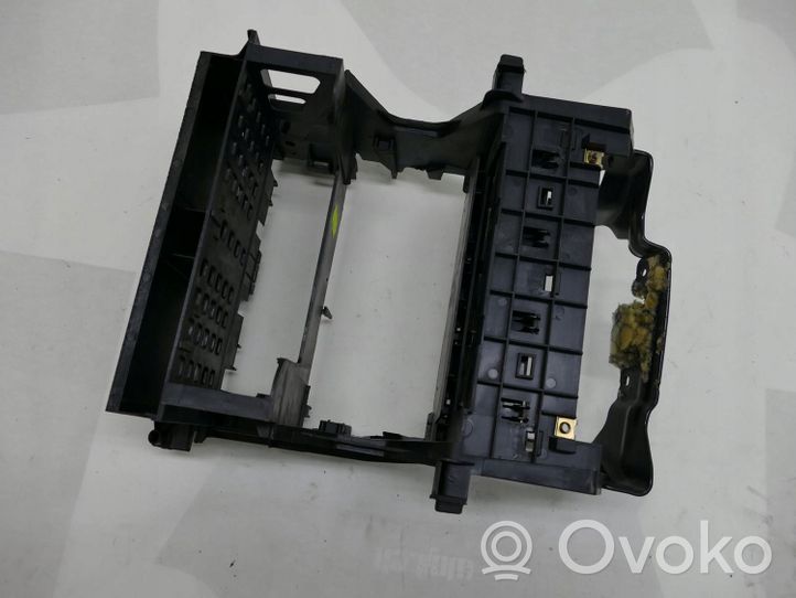 Audi A4 S4 B7 8E 8H Mascherina unità principale autoradio/GPS 8E0858005E