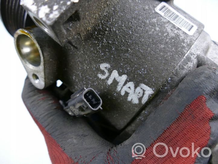 Smart ForFour II W453 Ilmastointilaitteen kompressorin pumppu (A/C) A4538307000