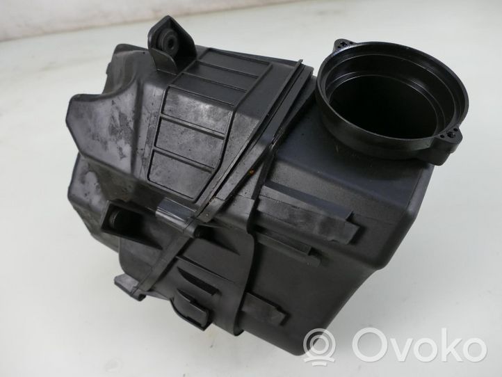 Audi A8 S8 D3 4E Scatola del filtro dell’aria 059133823