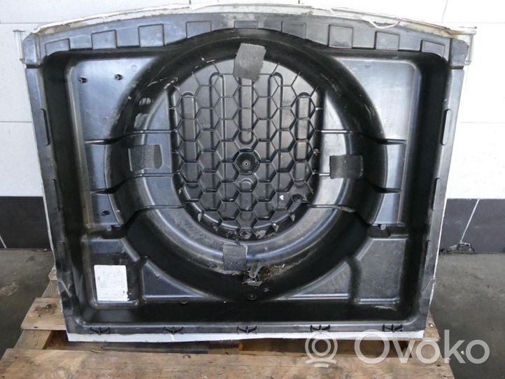 Audi A8 S8 D3 4E Garniture panneau latérale du coffre 4E0803265