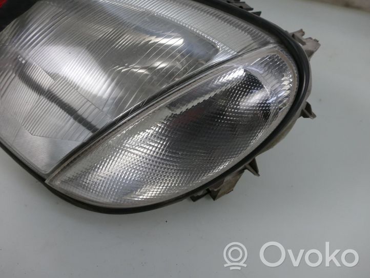 Mercedes-Benz SLK R170 Lampa przednia A1708202561