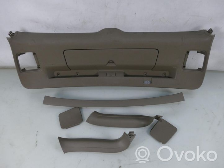 Audi Q7 4L Panel embellecedor lado inferior del maletero/compartimento de carga 4L0867973