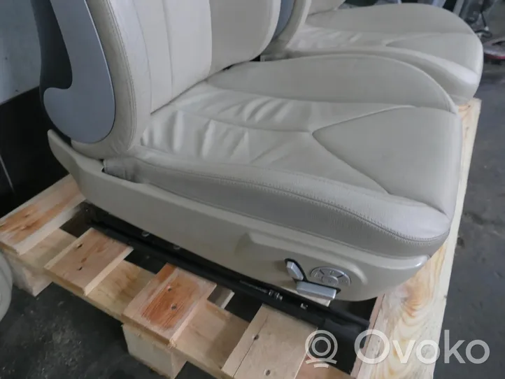 Mercedes-Benz SLK R171 Set di rivestimento sedili e portiere 