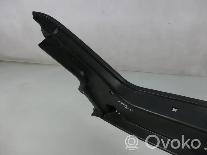 Mercedes-Benz C W202 Rivestimento di protezione sottoporta del bagagliaio/baule 2026905825