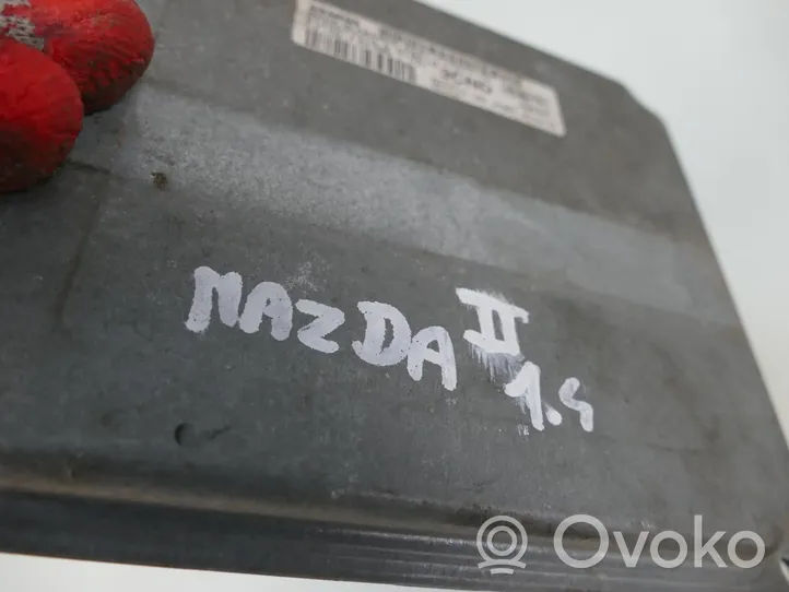 Mazda 2 Sterownik / Moduł ECU 6S61-12A650-HD