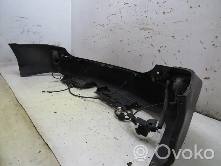 Toyota RAV 4 (XA40) Zderzak tylny 