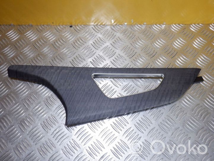 Audi Q8 Barra di rivestimento della portiera anteriore 4M8867440M