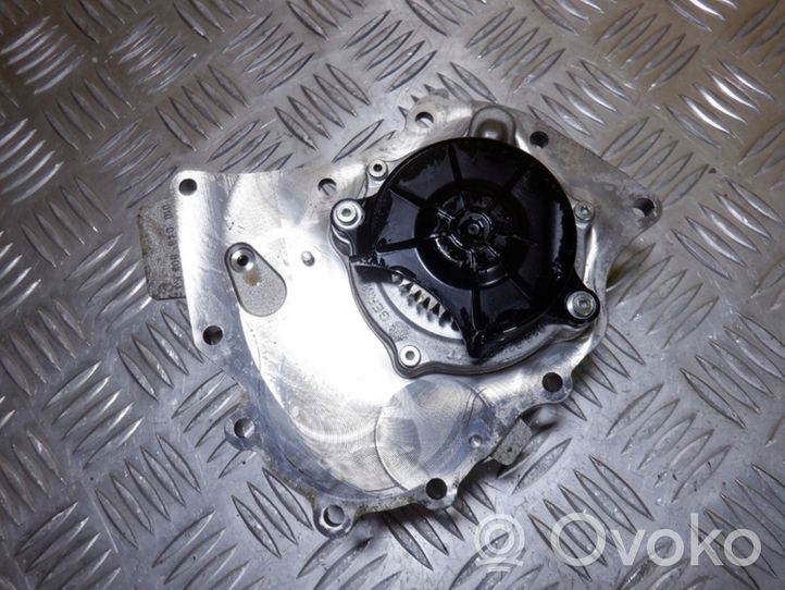 Audi A8 S8 D5 Pompe de circulation d'eau 0P2121014B