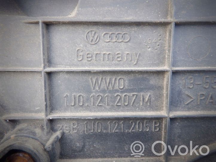 Volkswagen Golf IV Tuuletinsarja 1J0121207M