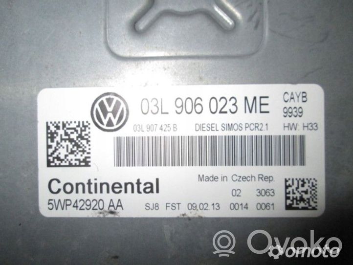 Volkswagen Scirocco Sterownik / Moduł ECU 03L906023ME