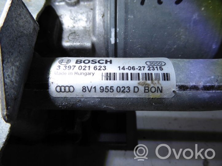 Audi A3 S3 8V Etupyyhkimen vivusto ja moottori 8V1955023D