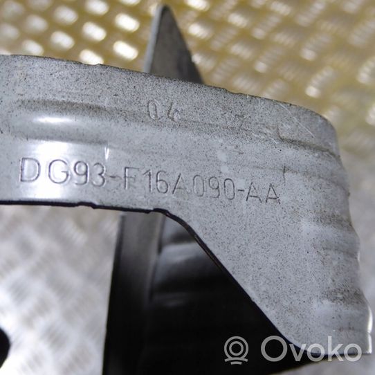 Ford Mondeo MK V Supporto di montaggio del parafango DG93F16A090AA