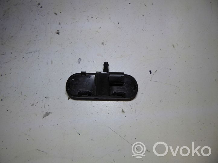 Seat Leon (5F) Ugello a spruzzo lavavetri per parabrezza 5F0955986A