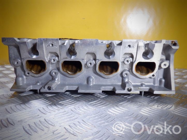 Volkswagen PASSAT CC Engine head CZC