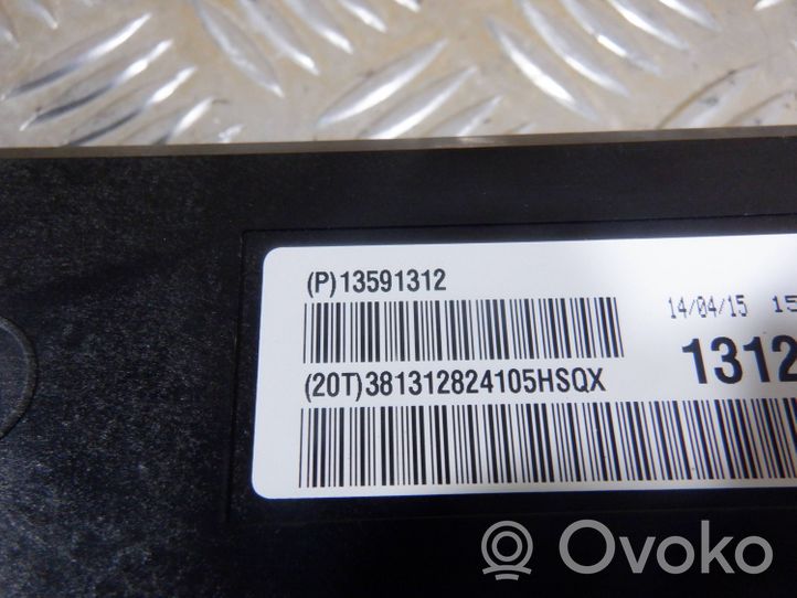 Opel Corsa E Sonstige Steuergeräte / Module 13591312