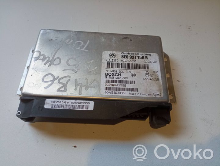 Audi A4 S4 B6 8E 8H Corps de soupape de boîte de vitesses 8E0927156R