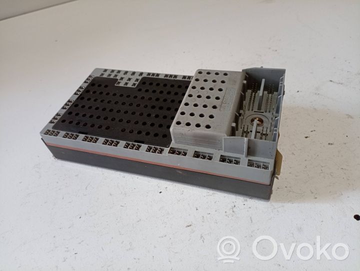 Volvo V70 Module confort 8688374