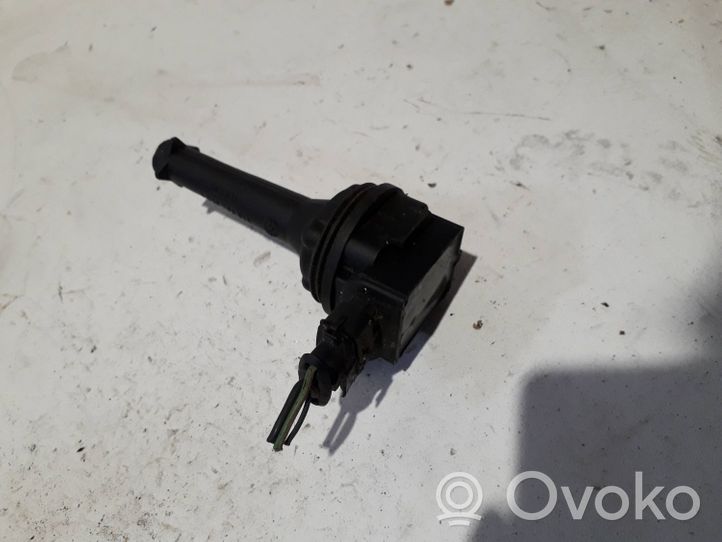 Volvo S70  V70  V70 XC Bobine d'allumage haute tension 9125601