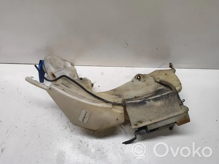 Audi A4 S4 B6 8E 8H Réservoir de liquide lave-glace 8E9955451K