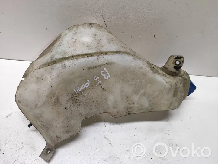 Volkswagen PASSAT B5 Serbatoio/vaschetta liquido lavavetri parabrezza 3B0955453T