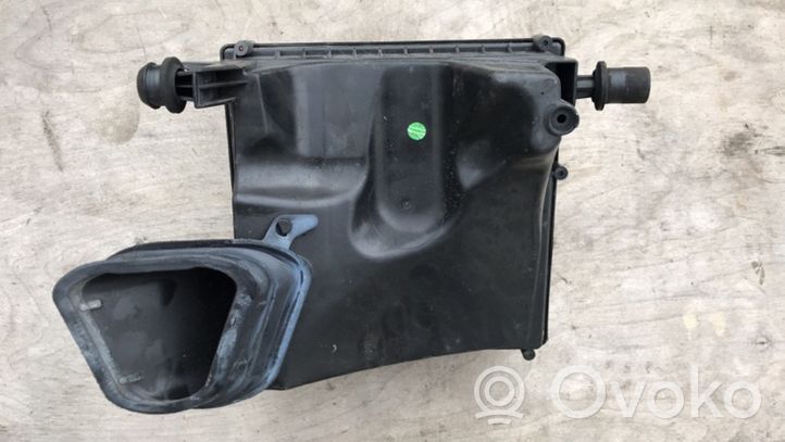 Opel Astra J Boîtier de filtre à air 13272759