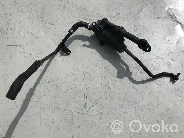 Opel Astra J Sfiato/tubo di sfiato/tubo flessibile 55575980