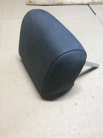 Opel Zafira B Rear seat headrest 