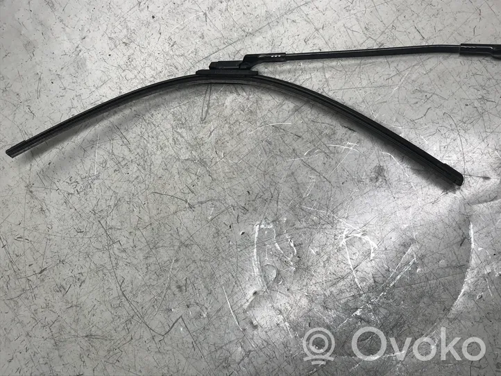 Opel Zafira C Windshield/front glass wiper blade 20812594