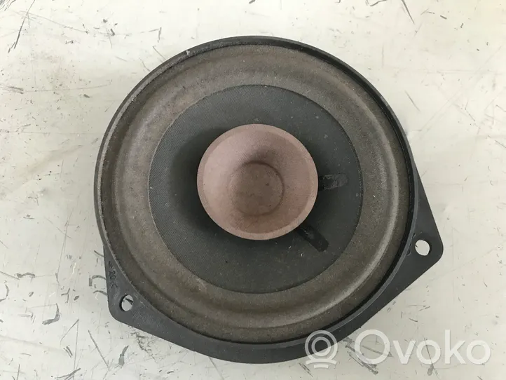 Opel Zafira B Enceinte de porte arrière 90379280