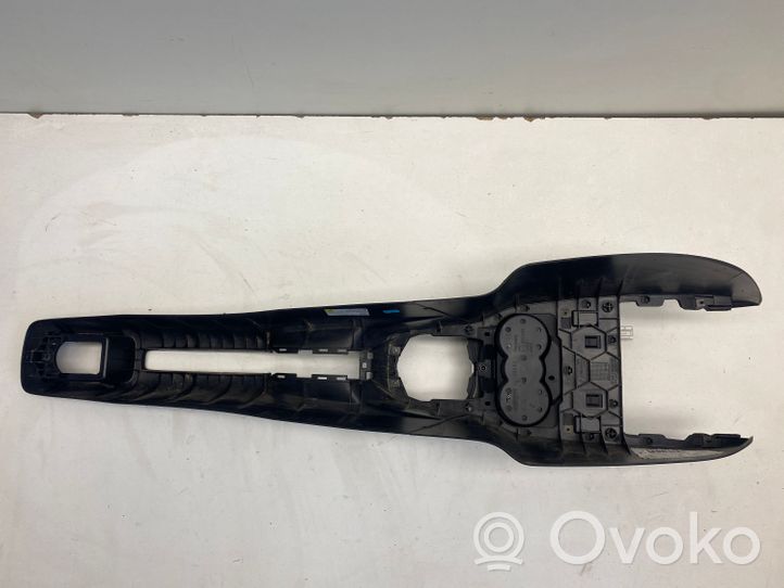 Audi A1 Kita centrinė konsolės (tunelio) detalė 8X0863240