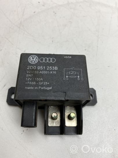 Volkswagen Touareg I Relais de charge 2D0951253B