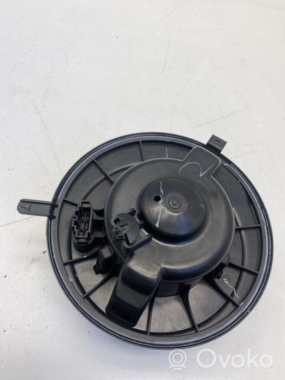 Volkswagen Jetta VI Soplador/ventilador calefacción 1K1819015C