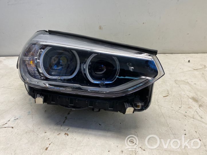 BMW X3 G01 Lampa przednia 849681801